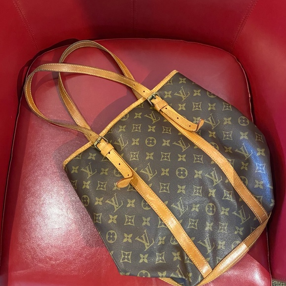 Louis Vitton OnTheGo Monogram Tote Empreinte Giant GM Bucket - Picture 8 of 9